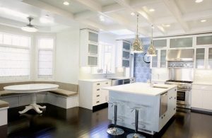 White Kitchen Cabinets and Modern Wallpaper, Ideas for Decorating with ...