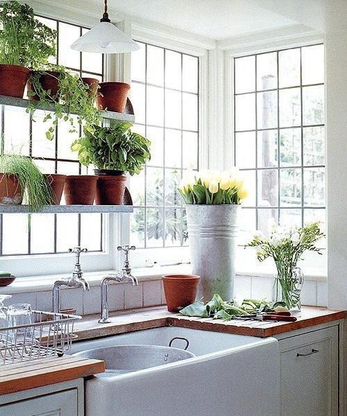25 Creative Window Decorating Ideas with Open Shelves ...