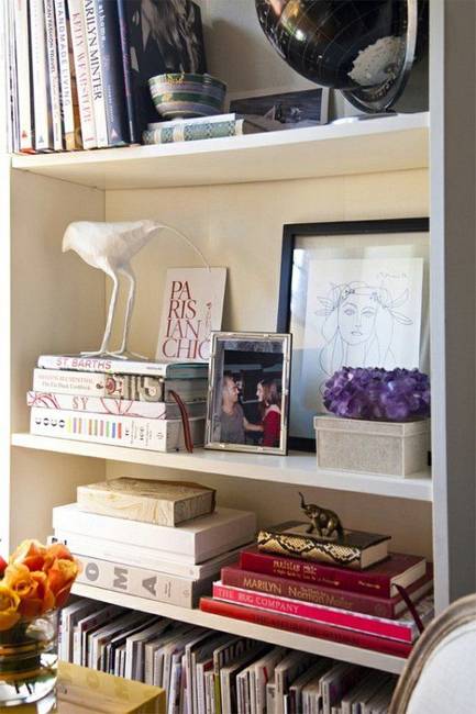 25 Ideas For Shelves Decoration With Books Creating Beautiful Displays
