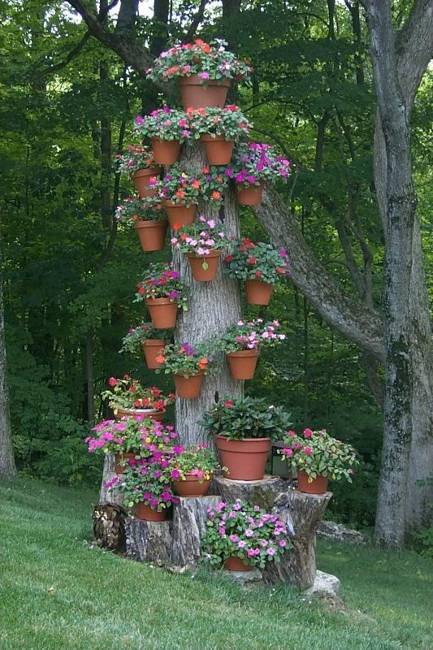 60 Impressive Stumpery Garden Decorations, Creative and 