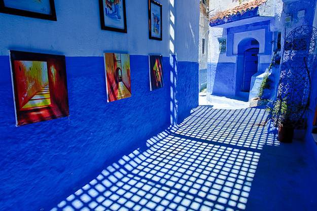 outdoor home decorating front door decoration moroccan style chefchaouen morocco 2