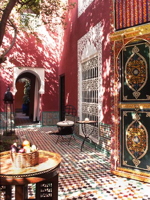 outdoor rooms decorating moroccan style backyard ideas 9
