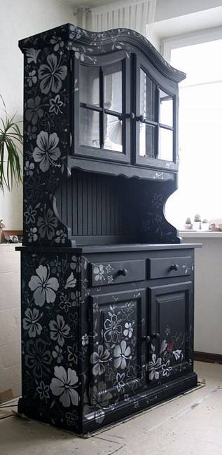 22 Inspirations For Wood Furniture Decoration With Paint