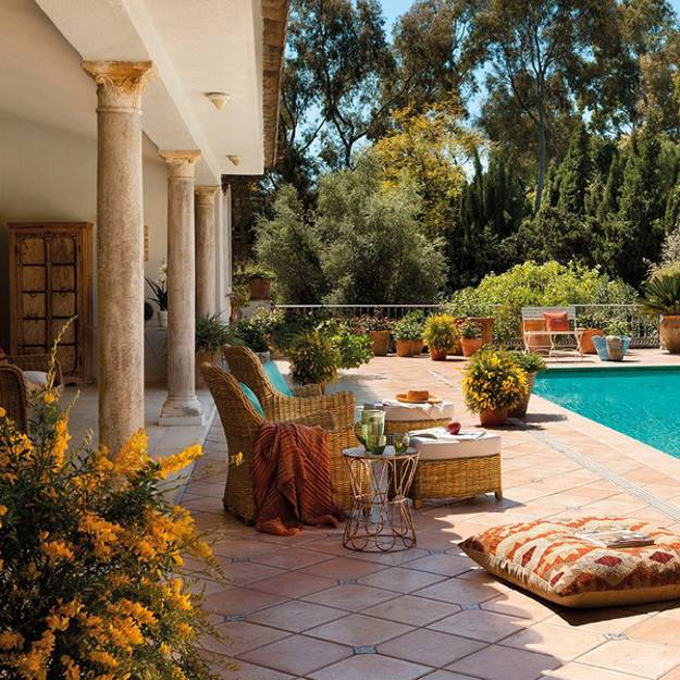 home decorating ideas for outdoor rooms in mediterranean style