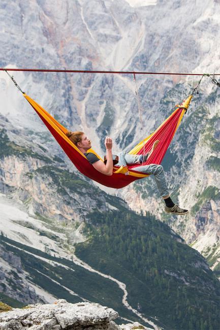 hanging hammock bed