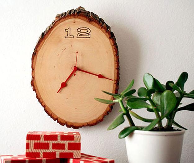30 Funky Wall Clock Design Ideas Personalizing Interior Decorating With Diy Home Accessories