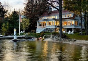 Image result for 12 Spectacular Eco Friendly Modern House Designs on the Lakes
