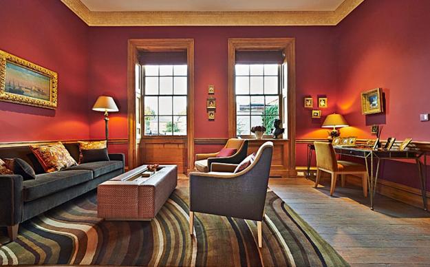 Modern Living Room Designs in Rich and Energetic Red Colors Modern Living Room Designs in Rich and Energetic Red Colors