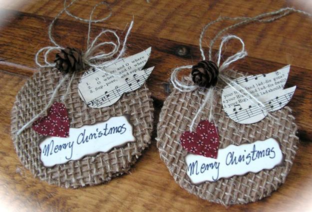 Handmade Christmas Crafts to Impress Your Guests with Green Holiday