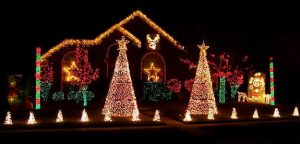 33 Dazzling Ideas for Winter Decorating with Christmas Lights