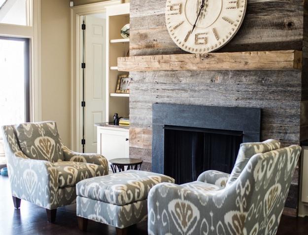 modern interior design and decorating with reclaimed wood