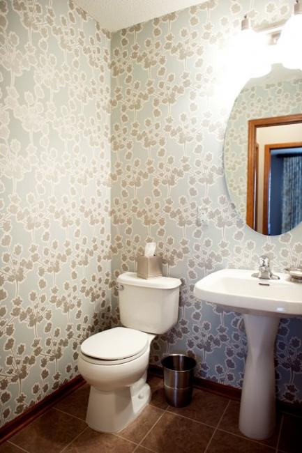 Modern Bathroom Design and Decorating with Wallpaper