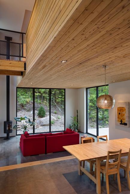 Wooden House Design with Beautiful Interiors Accentuated 