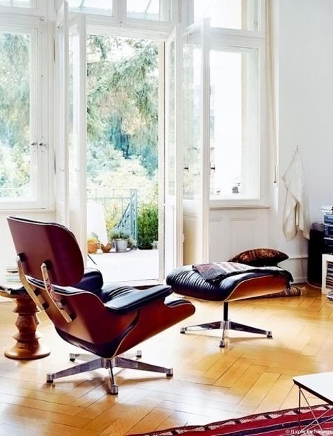 Eames Chairs Comfortable And Modern Interior Design With Designer Chairs