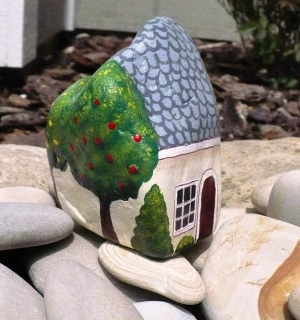 creative garden decorations and rock painting ideas
