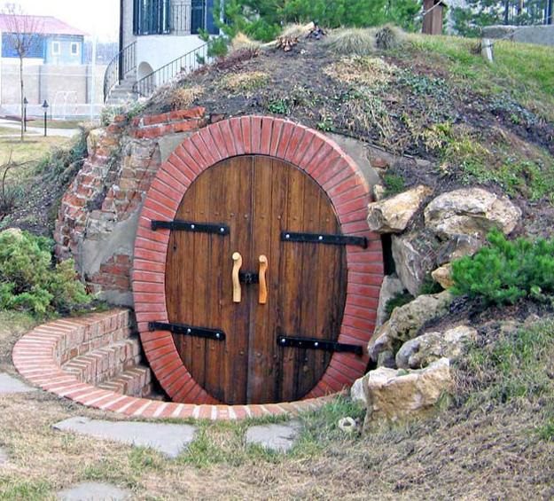25 Root Cellars Adding Unique Structures To Backyard Designs 25-root-cellars-adding-unique-structures-to-backyard-designs
