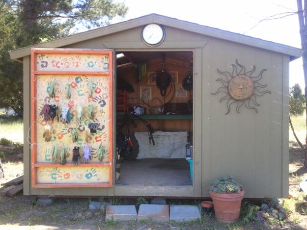 Small Garden Sheds, Great Outdoor Storage Solutions and Beautiful Yard
