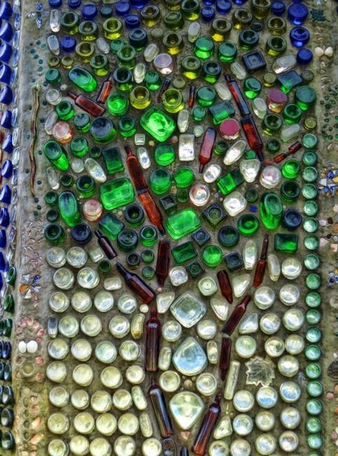 Glass Recycling Ideas for Green Building and Outdoor Home Decorating