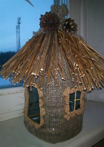 How to Recycle Plastic Bottles for Bird Feeders, Creative Ideas for