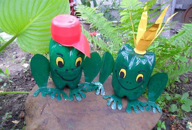 handmade yard decorations and plastic recycling ideas