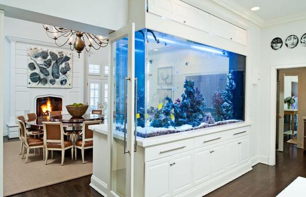 15 Creative Ideas for Modern Interior Design and Decorating with Aquariums