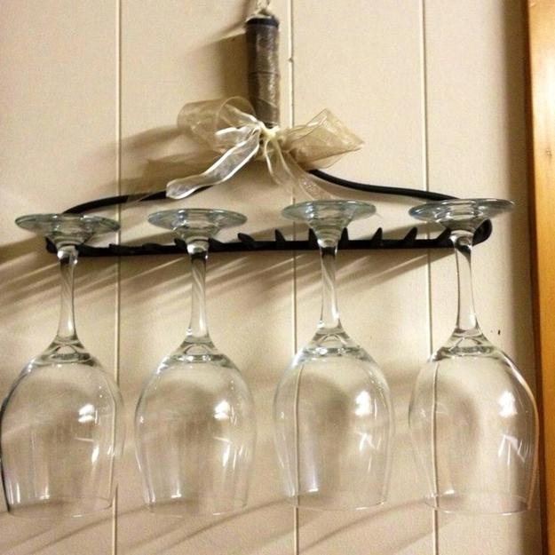 25 Rake Storage Ideas Creating Unique Vintage Style Accents for Modern ...
