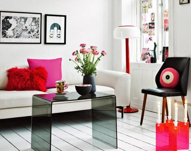 15 Space Saving Ideas for Modern Living Rooms, 10 Tricks To Maximize