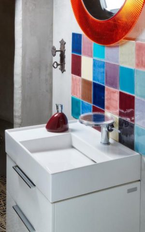 Creative Small Bathroom Design Ideas and Decorating Inspirations