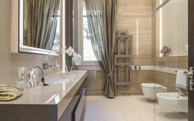 bathroom wall decorating ideas and contemporary materials