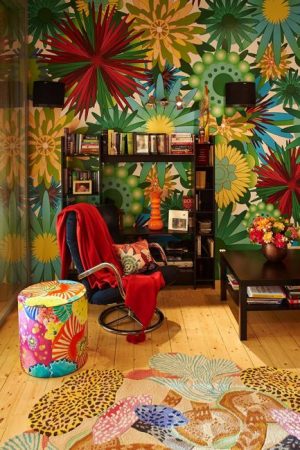 25 Interesting Ideas for Modern Wall Decorating in Various Styles