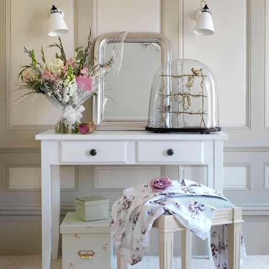 22 Small Dressing Area Ideas Bringing New Sensations Into