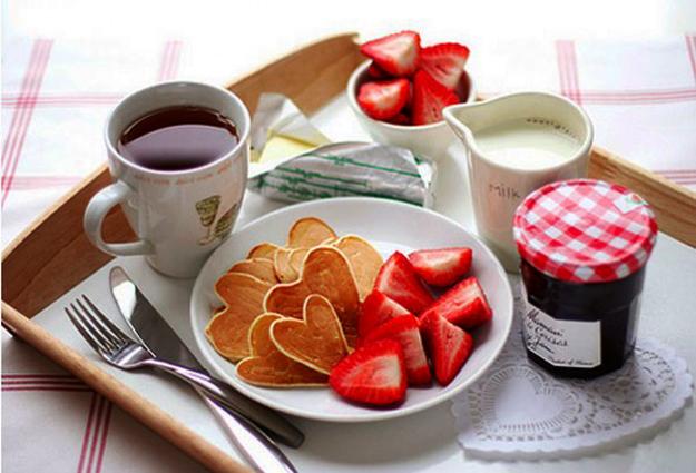 A Quick and Easy Way to Decorate a Table for Valentine's Day - An  Extraordinary Day