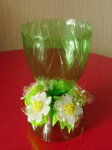 15 Creative Ideas to Recycle Plastic Bottles for Decorative Vases