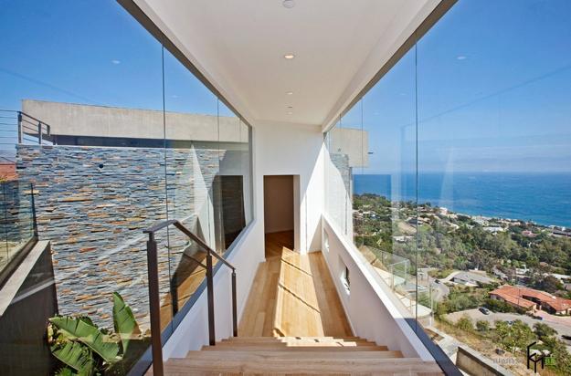 glass in modern architecture and interior design