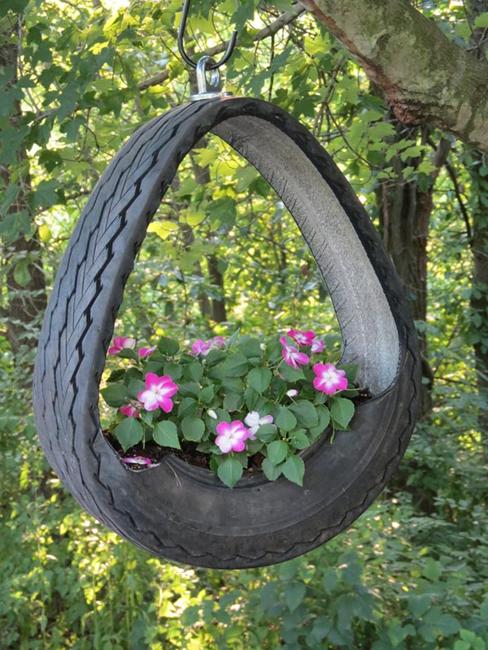recycling tires for planters 4