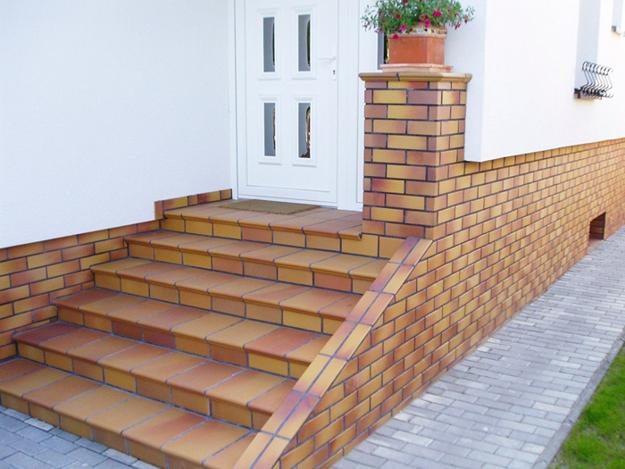 Building Exterior Stairs with Classy Bricks and Modern Tiles