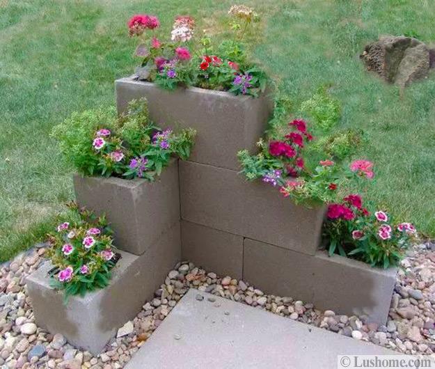 Original Cinder Block Ideas for DIY Yard Decorations