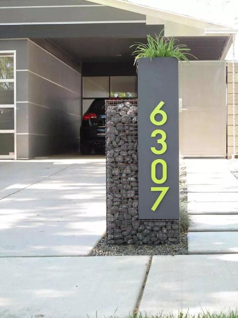 How to Beautify House Number Signs with Plants and Outdoor Lights