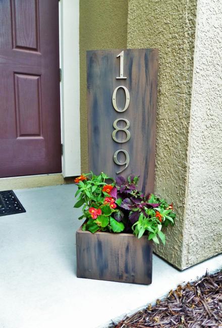 How to Beautify House Number Signs with Plants and Outdoor 