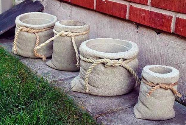 DIY Concrete Planters, Ideas for Outdoor Home Decorating with Flowers