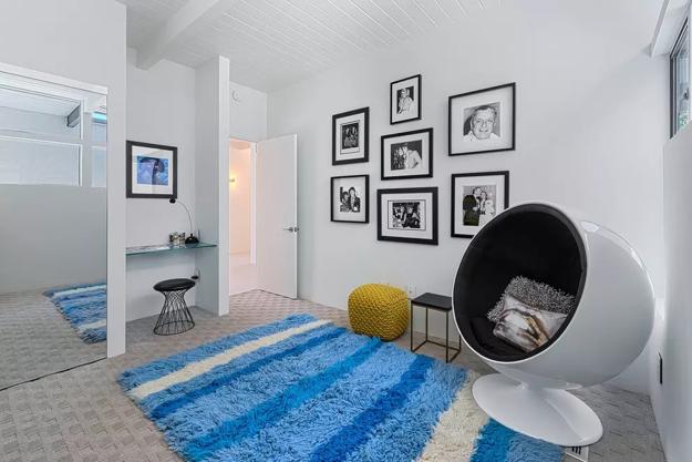 striped rug