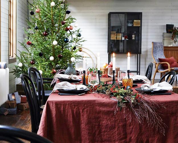 Cozy Christmas Decorating Ideas and Modern Colors for Your Beautiful ...