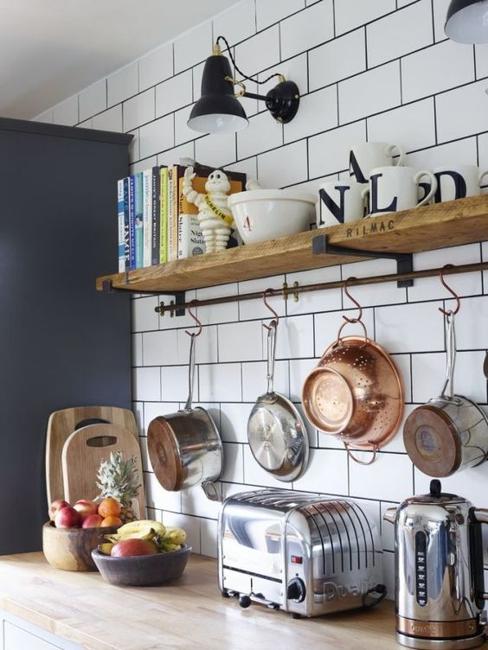 Beautiful Wooden Shelves in Modern Kitchens, Simplified 