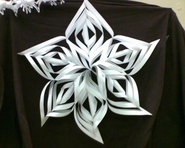 Snowflakes, Let Beautiful Paper Crafts Bring Joy to Your Family and Friends