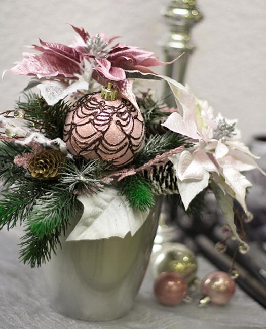 floral christmas table centerpiece