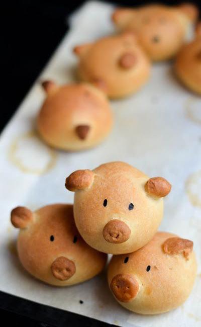 piglets food decoration