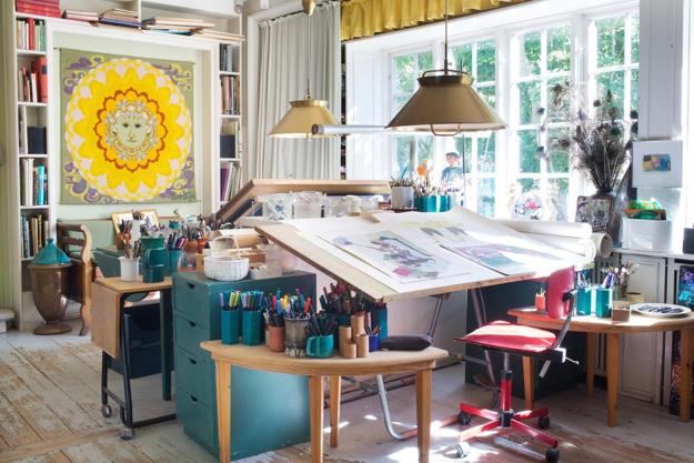 Art Studio Ideas, How to Design Beautiful Small Spaces Expanding