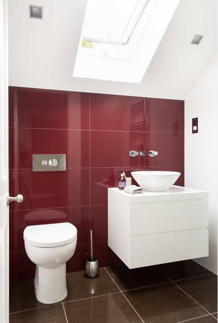 red bathroom color ideas