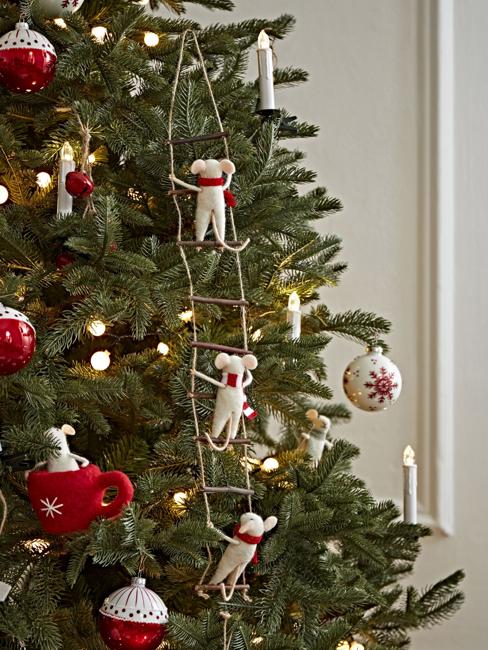 ladder with mice on christmas tree