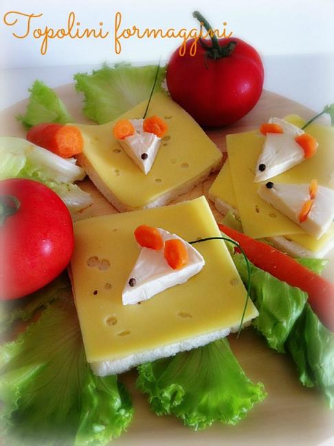 mouse shaped food decoration idea